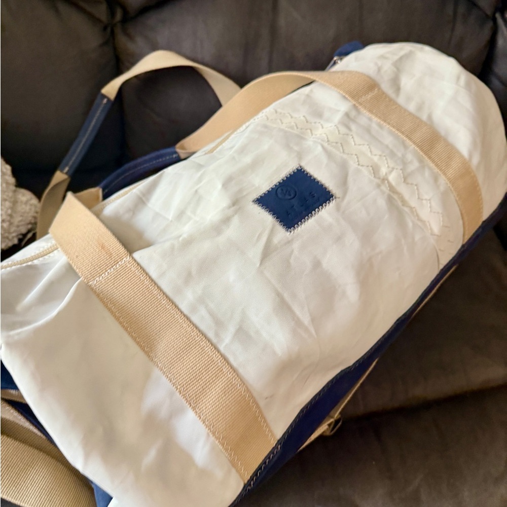 Onshore Duffel bagLes Grands Classiques Navy • recycled sail - Picture 6 of 10